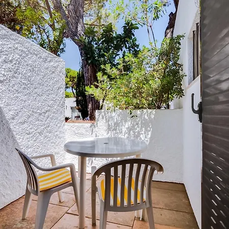 Al - Private Villa, Oceanico Old Course Golf Villa